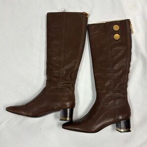 Tory Burch Boots
Size 9